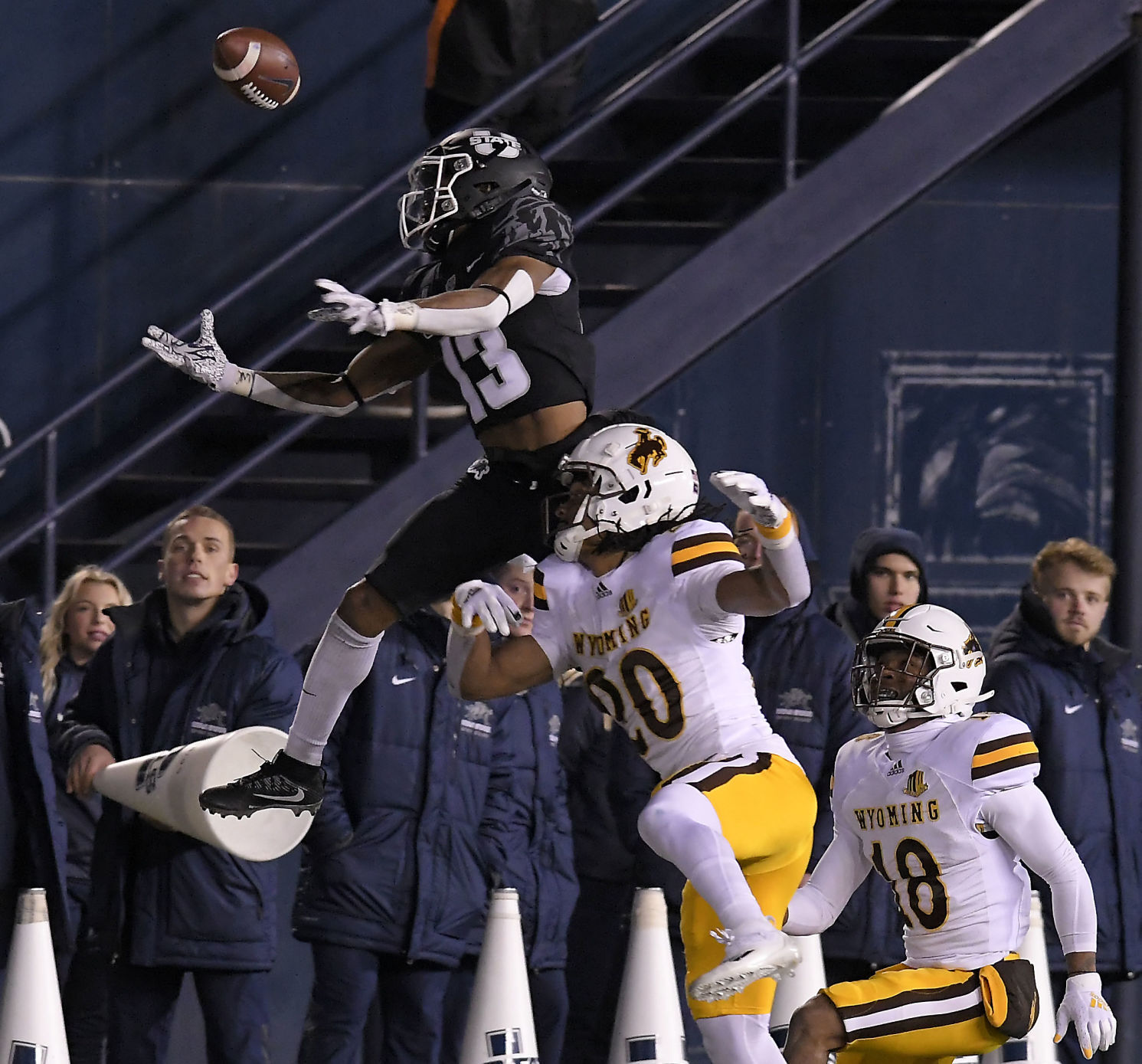 Wyoming Utah St Football